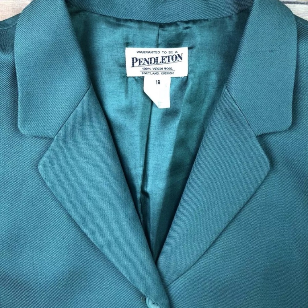 Pendleton Virgin Wool Three Button Blazer Jacket - image 3